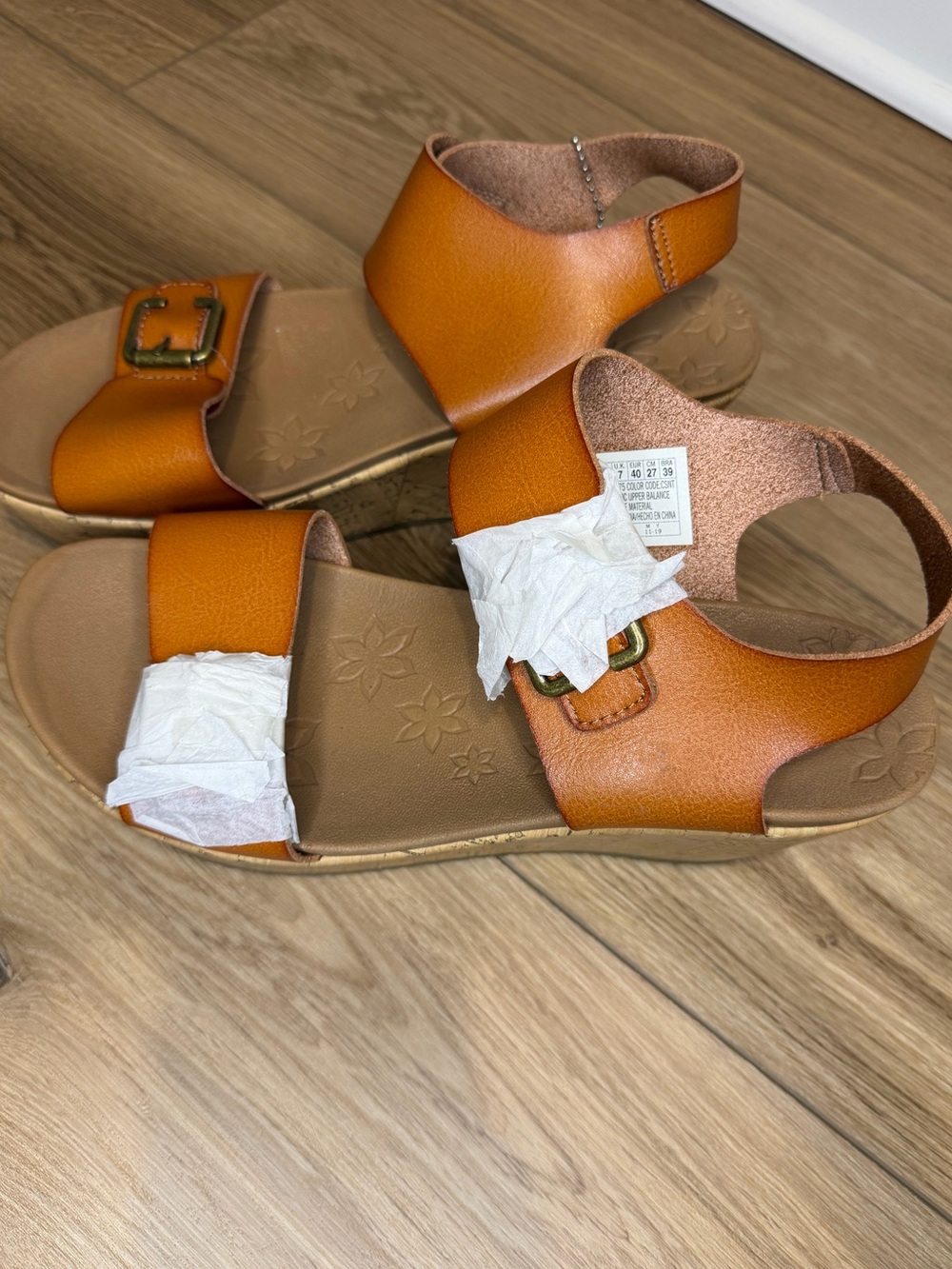 Skechers NEW Cali Brit Go Getter Platform Wedges Chestnut size 10 - Picture 3 of 5